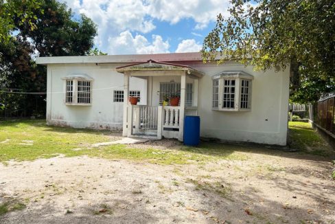 2 Bedroooms 2 Bathrooms Home on Double Lot Orange Walk Town Belize Real Estate