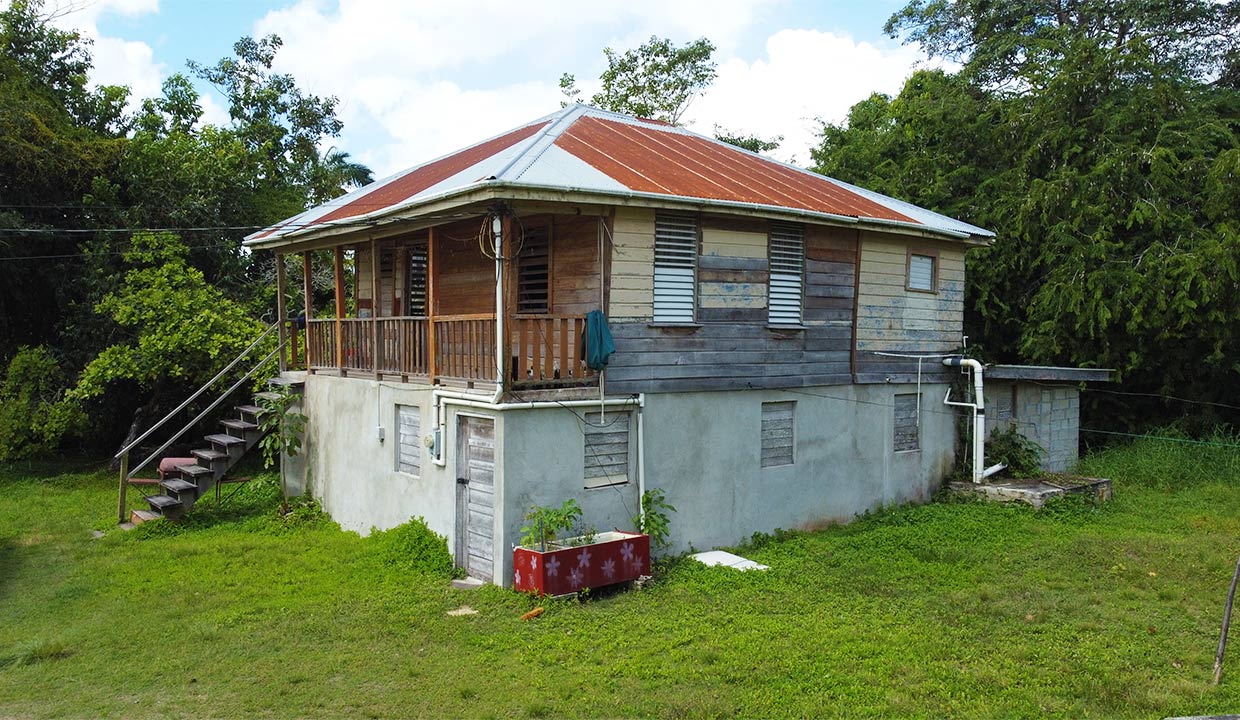 Fixer Upper located in Burrell Boom Village Belize District Belize